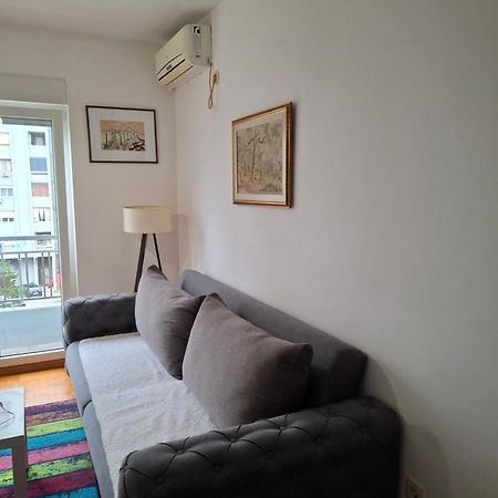 Dina'S Place Podgorica Buitenkant foto