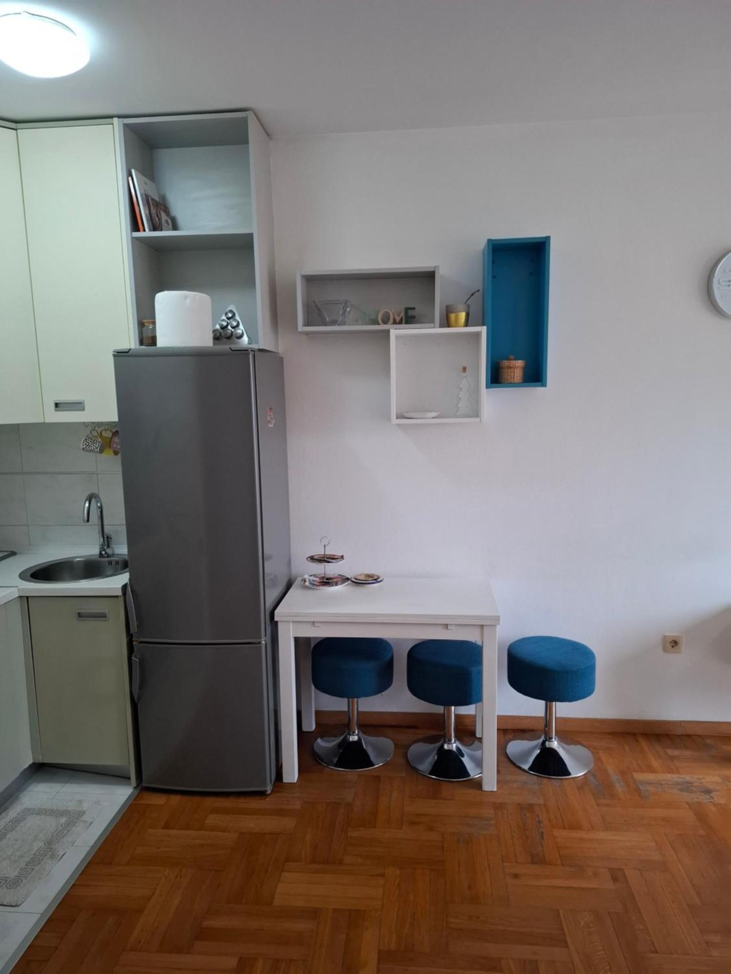 Dina'S Place Podgorica Buitenkant foto
